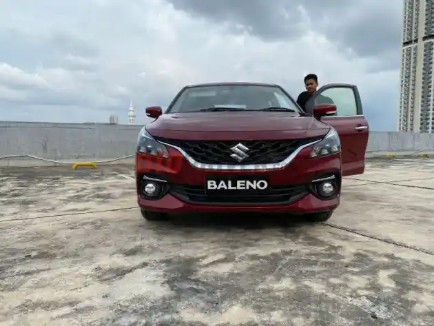 Foto - Tes Lengkap : Suzuki Baleno Hatchback Facelift 2022