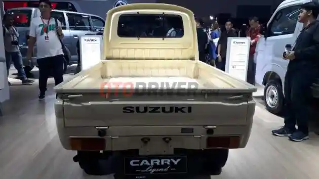 Foto - Suzuki Carry ST20 dari Garut Menang Kontes Orisinalitas