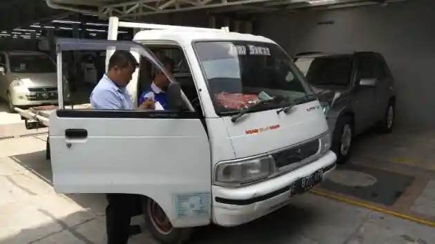 Foto - Banjir Diskon Dalam Gelaran Suzuki Day di Cirebon