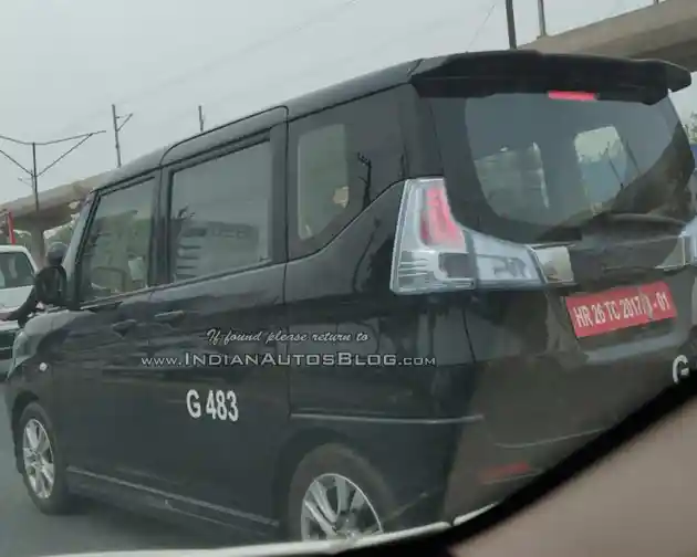 Foto - SPY SHOT: Ini Kah Suzuki Karimun 7 Penumpang?