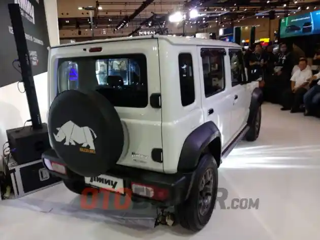 Foto - Suzuki Jimny White Rhino Ditargetkan Laku 100 Unit Selama GJAW 2024