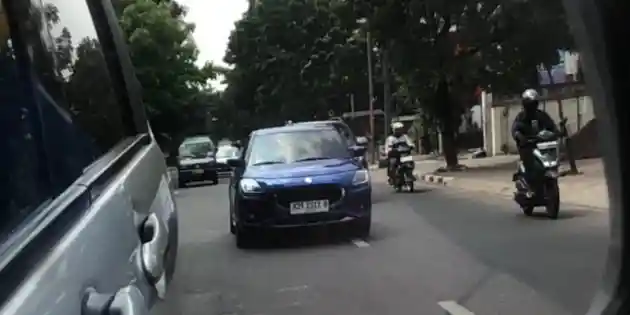 Foto - Penampakan Suzuki Swift Generasi Terbaru. Tanda Kembali Ke Indonesia?