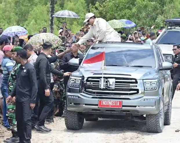 Foto - GWM Tank 500 Warna Abu-Abu Jadi Mobil Incaran Konsumen Setelah Digunakan Prabowo