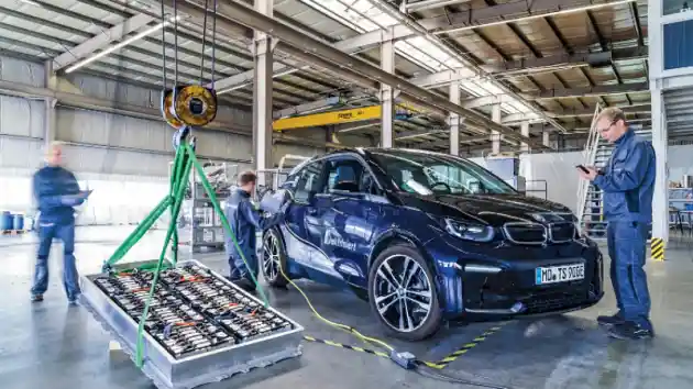 Foto - Melihat Tanda-Tanda Mobil Listrik Bakal Mengambil Alih Pasar Global