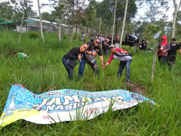 Foto - Keseruan Acara Terbesar Terios Rush Club Indonesia di Yogyakarta