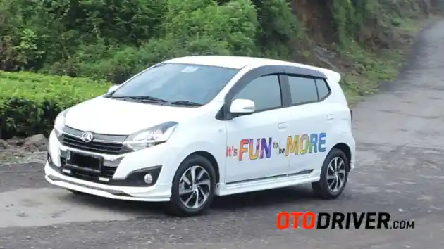 Foto - FIRST DRIVE: Daihatsu Ayla 1.2 R Deluxe MT