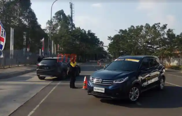 Foto - Inilah Mobil yang Paling Laris Di-Test Drive di GIIAS 2018