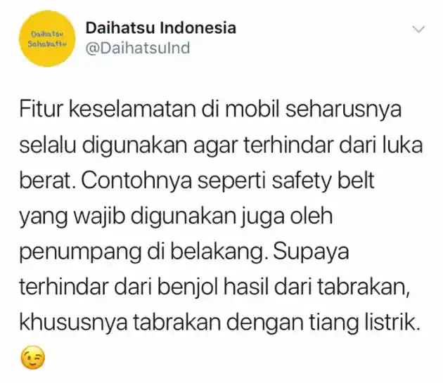 Foto - Setya Novanto Tabrakan, Nissan dan Daihatsu Ikut Tren #tianglistrik di Sosial Media