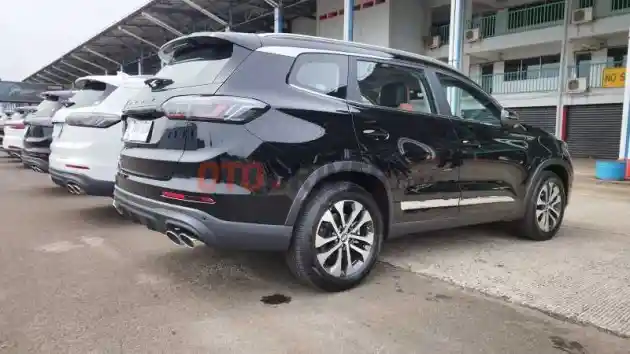 Foto - Chery Tiggo 8 Pro, Membidik Supremasi SUV Diesel Mainstream