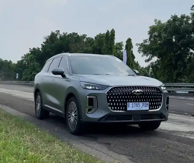 Foto - Chery Tiggo 9 CSH Laris Manis, Sudah Terpesan 400 Unit