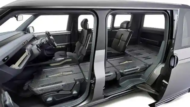 Foto - Toyota TJ Cruiser Masuk Jalur Produksi, Cocok Buat Bisnis Transportasi