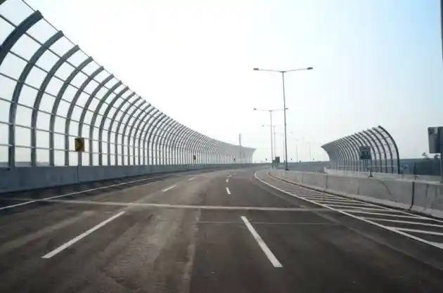 Foto - Jalan Tol Akses Pelabuhan Tanjung Priok Resmi Dibuka, Gratis Sebulan!