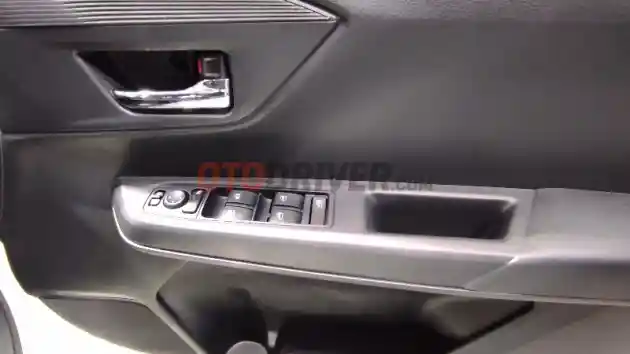 Foto - Intip Interior Toyota Agya GR Sport, Sangat Berbeda dari Versi LCGC