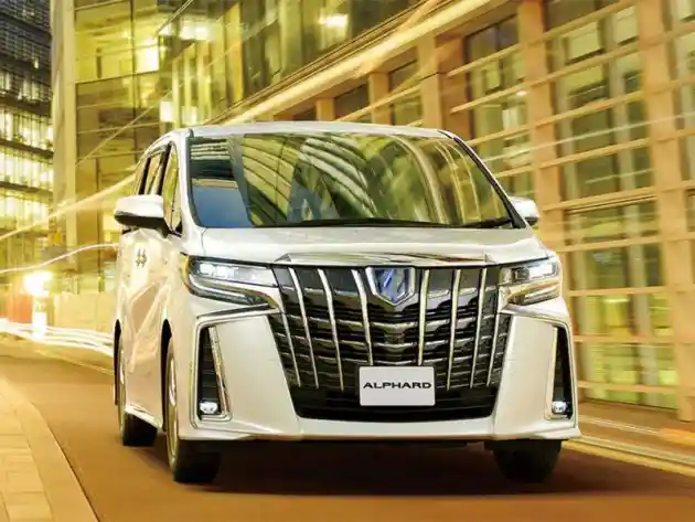 Foto - Mercy Vito Untuk Usik Alphard-Vellfire?