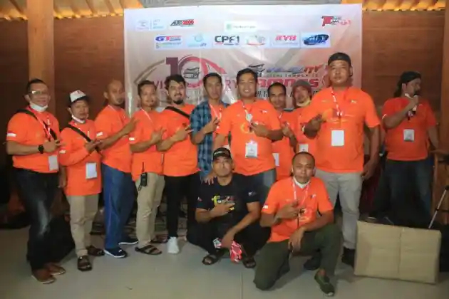 Foto - 200 Toyota Avanza dan Veloz Ramaikan Jambore Nasional Ke-2 Velozity di Yogyakarta