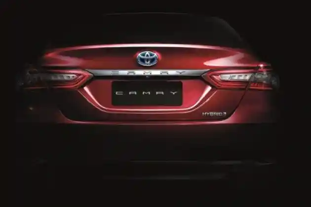 Foto - All New Camry Resmi Debut Di Thailand, Paling Murah RP 600 Jutaan