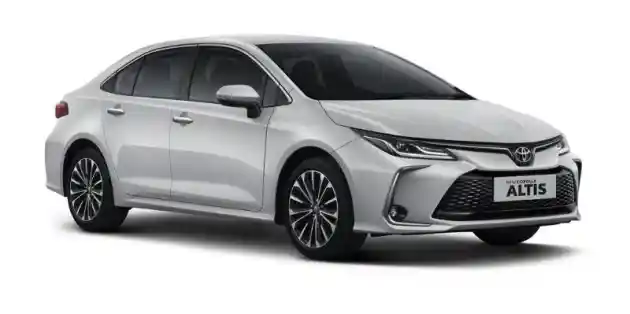 Foto - Toyota New Corolla Altis Diluncurkan Dengan Improvement Di Eksterior Dan Interior