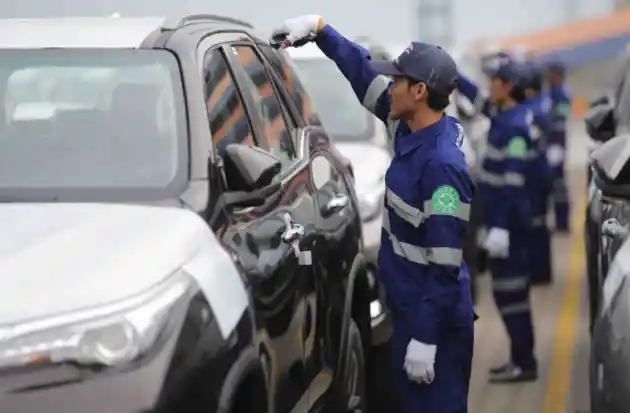 Foto - 200 Ribuan Unit Toyota Rakitan Indonesia Sudah Diekspor Selama 2018