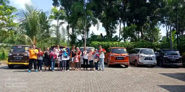 Foto - Komunitas Toyota Sienta Touring untuk Tanam Terumbu Karang