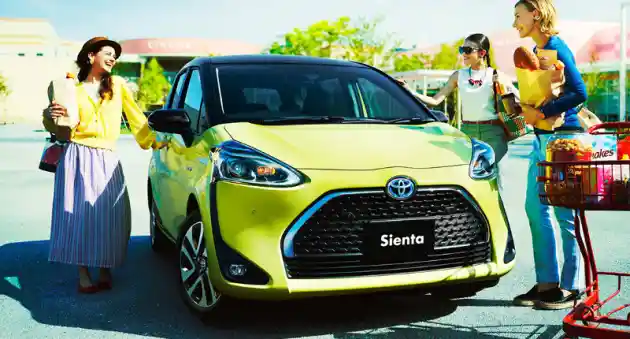 Foto - Toyota Sienta Facelift Meluncur, Tersedia Varian 5 Seater (8 Foto)