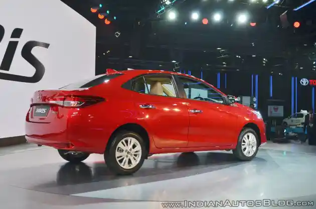 Foto - Toyota Vios Model Terbaru Rilis di India