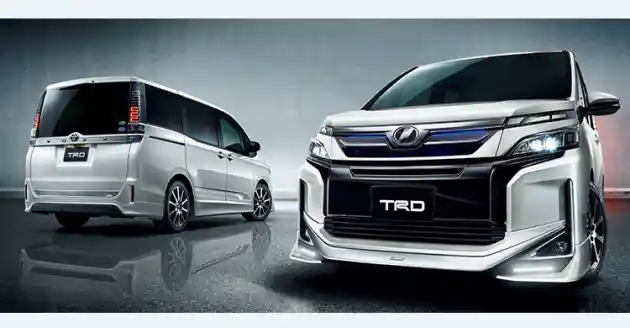 Foto - Toyota Voxy Versi Modelista dan TRD Eksis di Jepang, Semakin Mewah