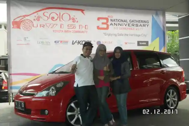 Foto - Komunitas Toyota Wish Rayakan Hari Jadi Dengan Undian Sparepart Langka