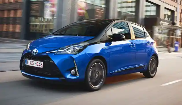 Foto - Toyota Jadi Produsen Mobil Hybrid Terlaris di Dunia