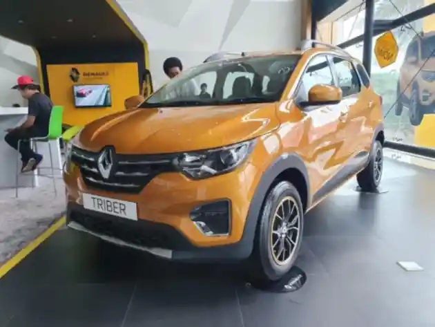 Foto - Renault Triber Menjadi Mobil Merek Eropa Termurah di Indonesia