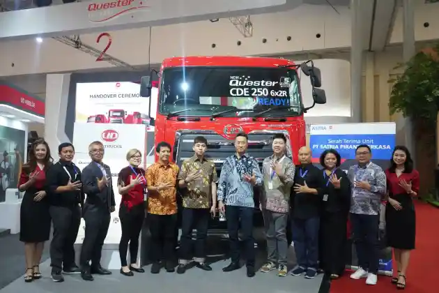 Foto - Handover di GIIAS 2023, Pesanan 30 Unit Quester CDE 250 Euro5