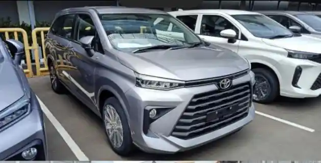 Foto - Toyota Veloz Jadi Mobil Penumpang Paling Favorit Di GIIAS 2021