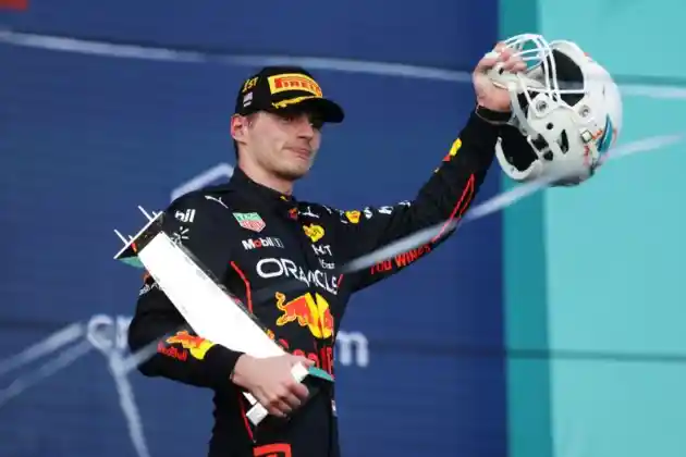 Foto - Mobil™ Lubricants Sambut Kemenangan Verstappen Di GP Miami