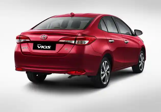 Foto - Toyota Vios Facelift Resmi Dijual, Apa yang Baru?