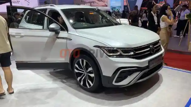 Foto - VW Indonesia Perkenalkan Dua Model Unggulan di GIIAS, Golf GTI dan All New Tiguan Allspace