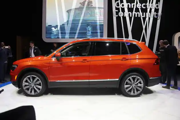 Foto - VW Tiguan 7 Penumpang Siap Dijual di AS. Akan ke Indonesia?