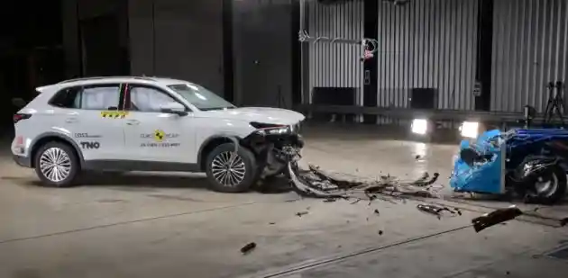 Foto - VIDEO: Crash Test Volkswagen Tiguan (Euro NCAP)