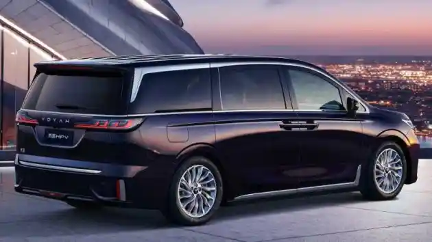 Foto - Begini Kehebatan Voyah Dreamer, MPV Premium Penantang Alphard