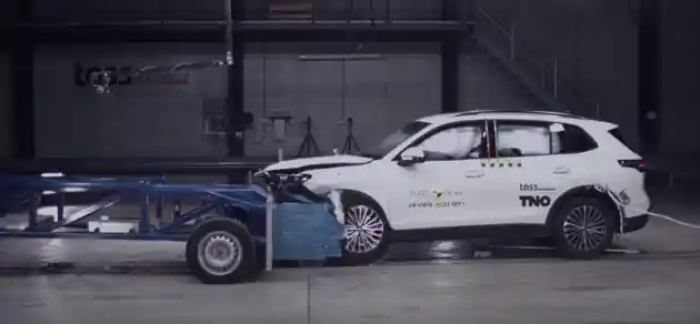 Foto - VIDEO: Crash Test VW Tiguan eHybrid (Euro NCAP)