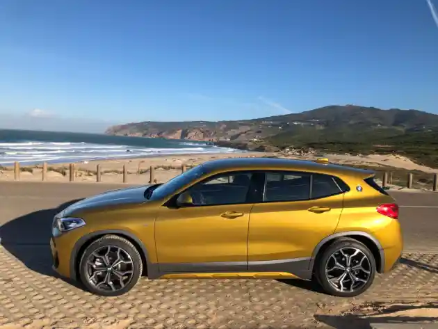 Foto - Inilah Sosok BMW X2 Yang Baru Saja Lahir di Eropa