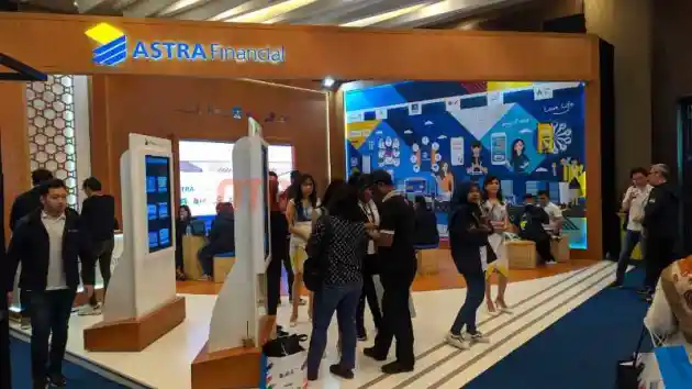 Foto - Astra Financial Tebar Beragam Promo di GIIAS Medan 2019