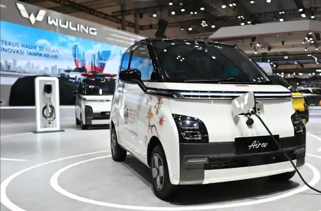 Foto - Wuling Air ev, Si Kecil Yang Luwes Untuk Berbagai Tugas