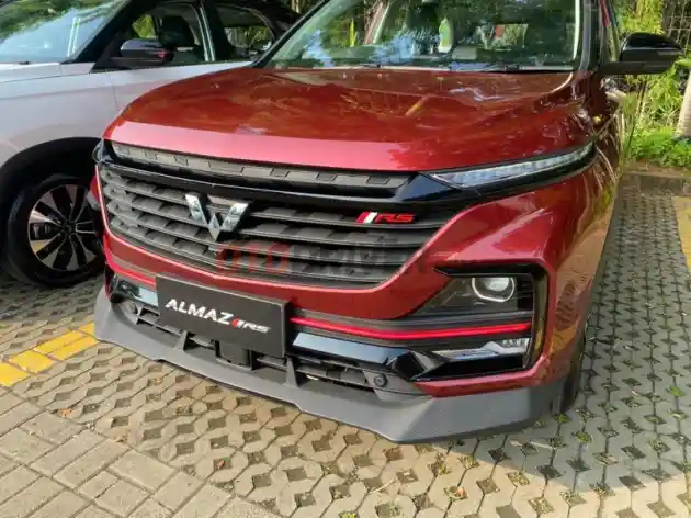 Foto - Wuling Almaz RS Resmi Meluncur di Indonesia. Canggih Dan Sporty