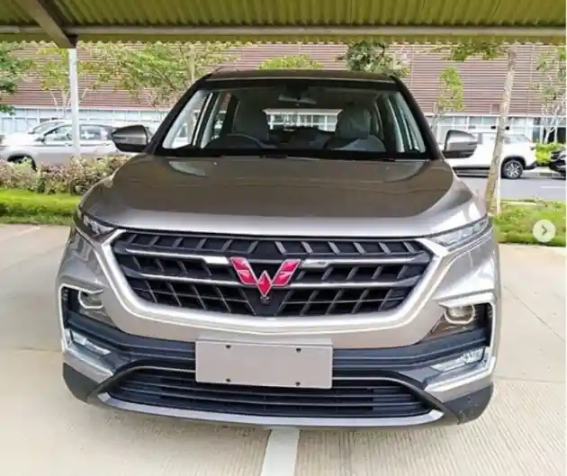 Foto - Wujud Utuh Wuling Almaz Terungkap! Siap Beri Impresi Positif Pada Siapapun