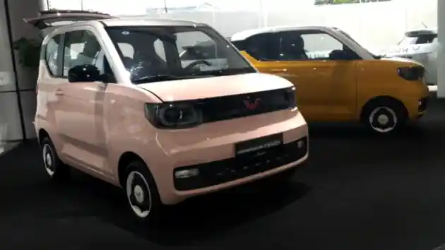 Foto - Wuling Center Pondok Indah, Beranda Pertama Di Luar Tiongkok