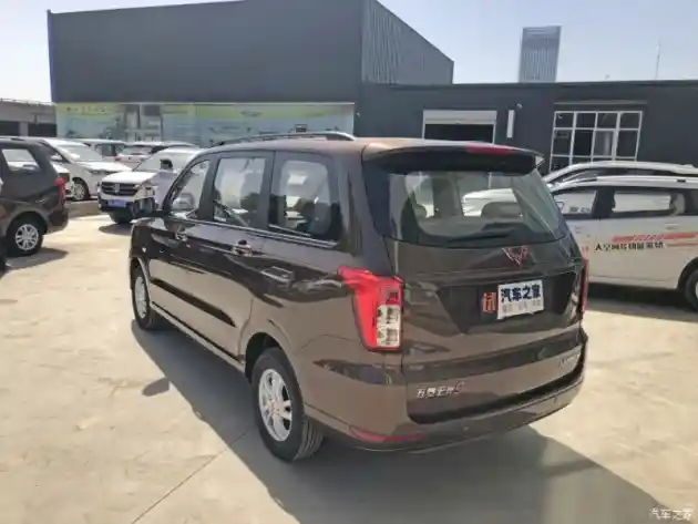 Foto - Ini Dia Wuling Confero Model Terbaru!