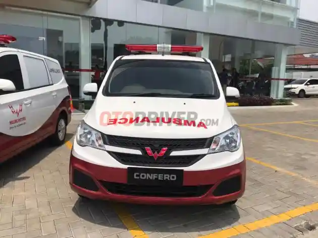 Foto - Wuling Hadirkan Confero Versi Ambulans, Begini Speknya