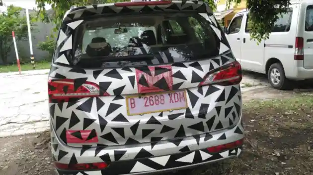 Foto - SPY SHOT: Wuling Cortez Bisa Diintip Interiornya (8 Foto)