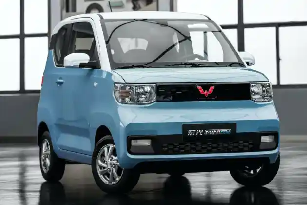 Foto - Mobil Listrik Wuling Berukuran Mini Telah Dipasarkan di Cina Seharga Rp 60 Jutaan, Masuk Indonesia?