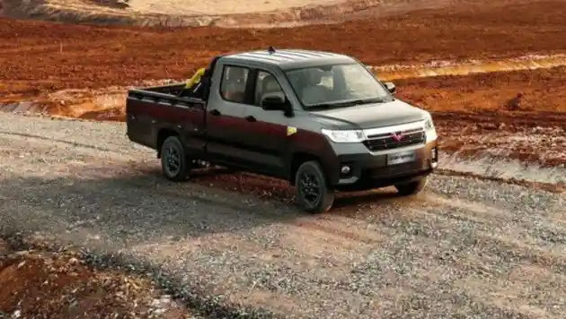 Foto - Dcab Wuling Resmi Meluncur, Harga Beda Tipis Dengan Esemka Bima