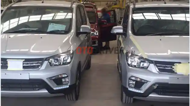 Foto - SPY SHOT: Dua MPV Wuling Di Pabrik Cikarang